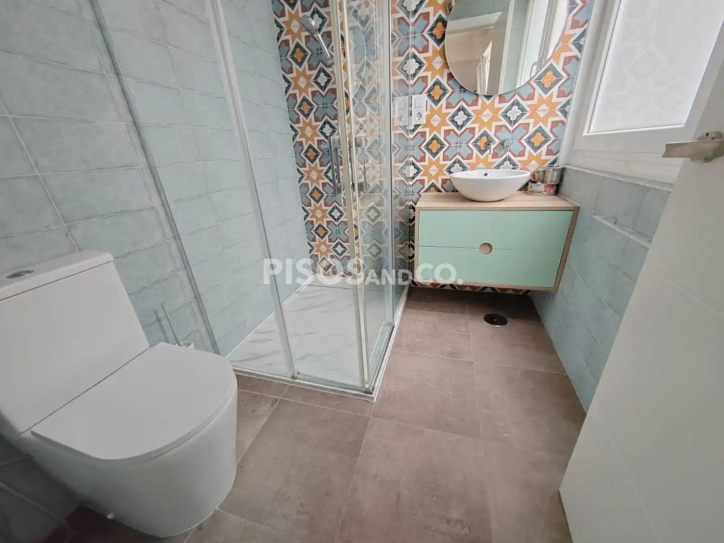Baño de Piso en venta en A Coruña Capital  con Terraza y Trastero