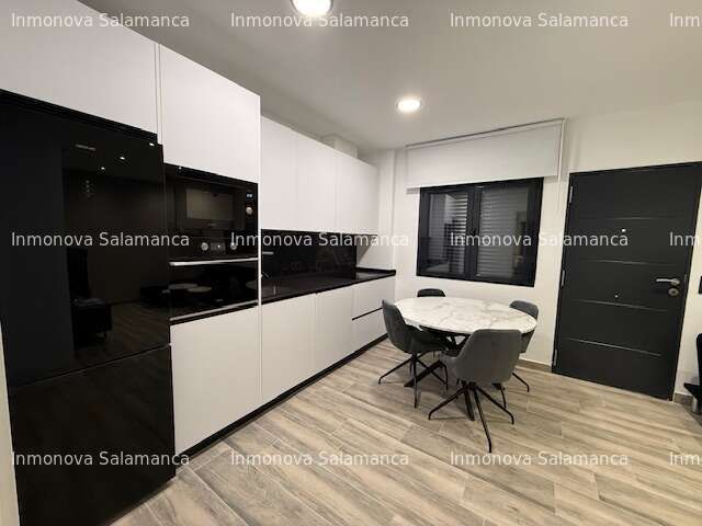 Apartment to rent in Capuchinos - Glorieta - Ciudad Jardín
