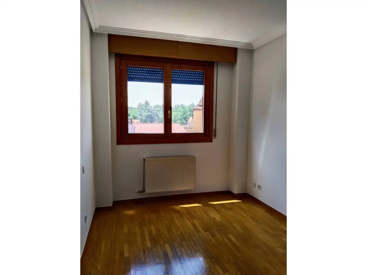 Habitación de Piso en venta en Burgos con Calefacción y Amueblado
