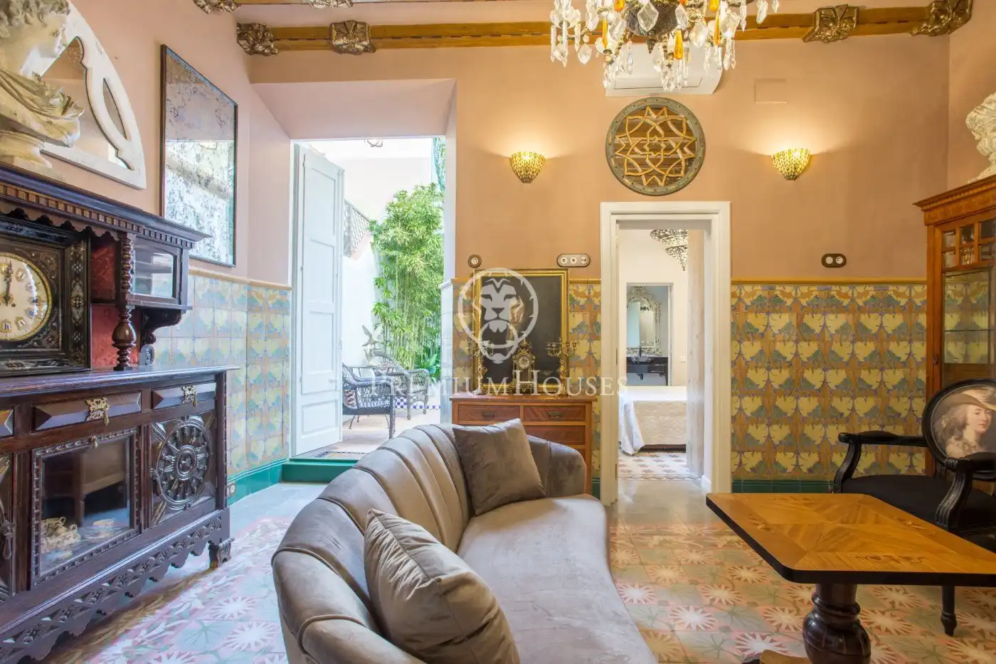 Living room of Country homes for sale in Canet de Mar  with Air Conditioner, Heating and Private garden