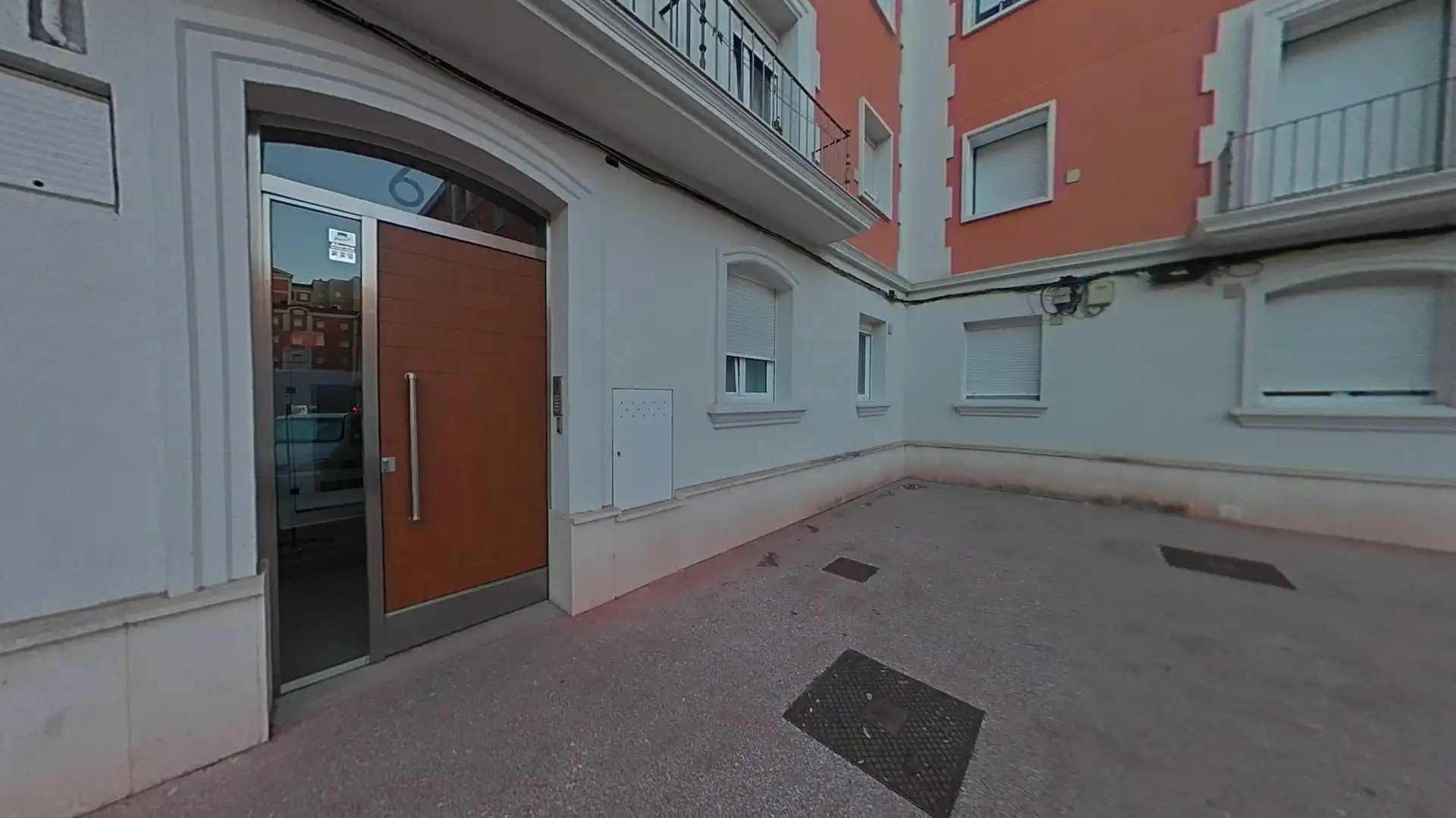 Parking de Piso en venta en Burgos con Parquet