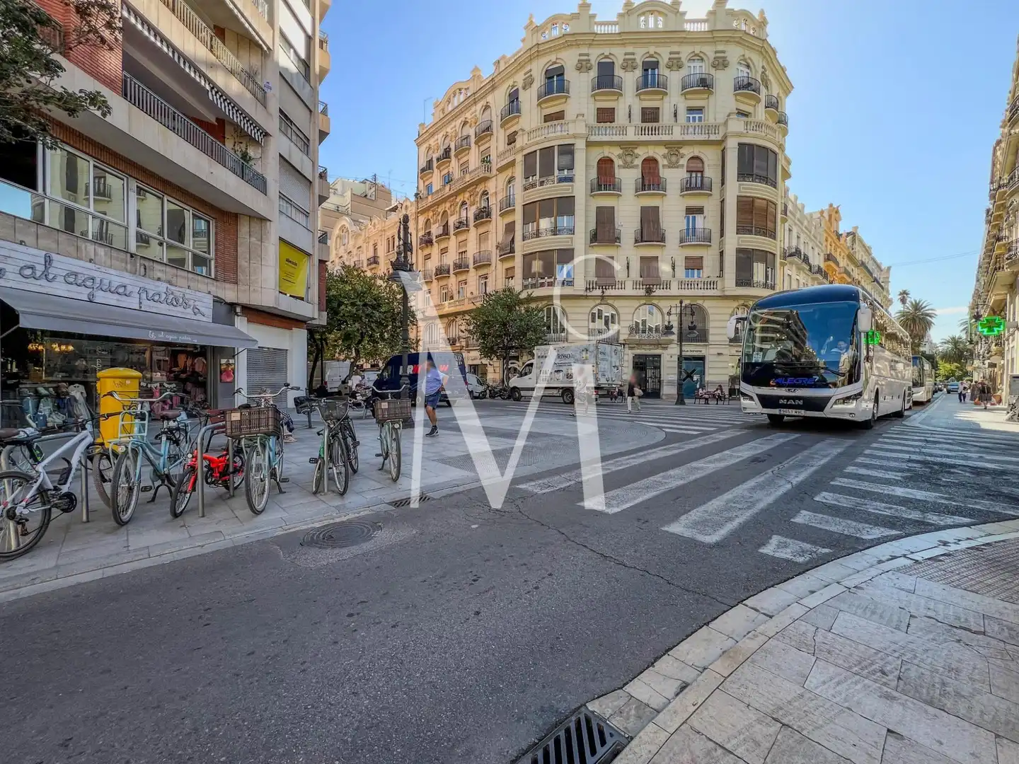 Gewerbefläche zur Miete in Calle Calle Cirilo Amorós, imagen 2