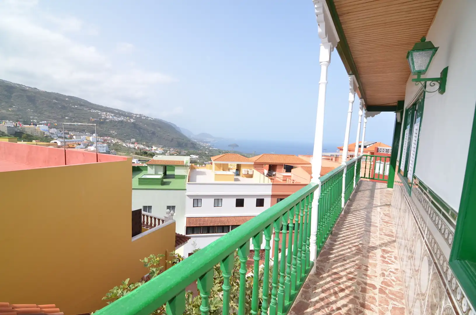 Vista exterior de Casa o xalet en venda en Icod de los Vinos amb Calefacció i Traster