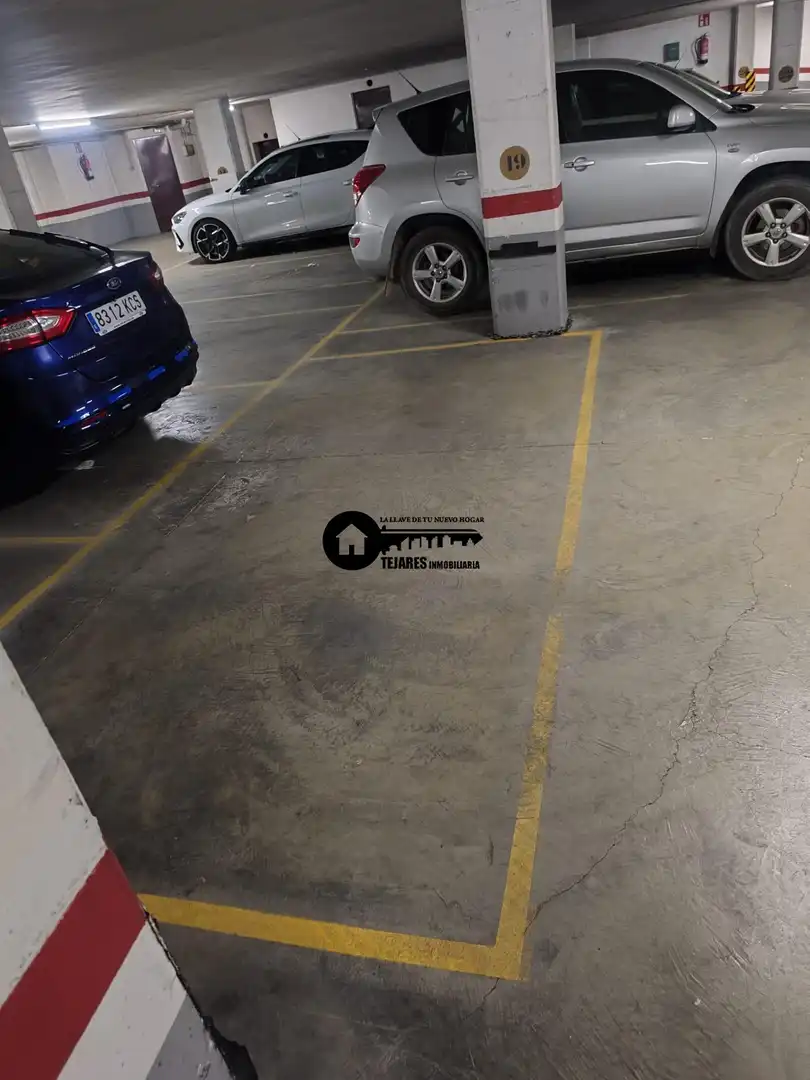 Parkplatz von Wohnung zur Miete in Albacete mit Klimaanlage, Heizung und Möbliert