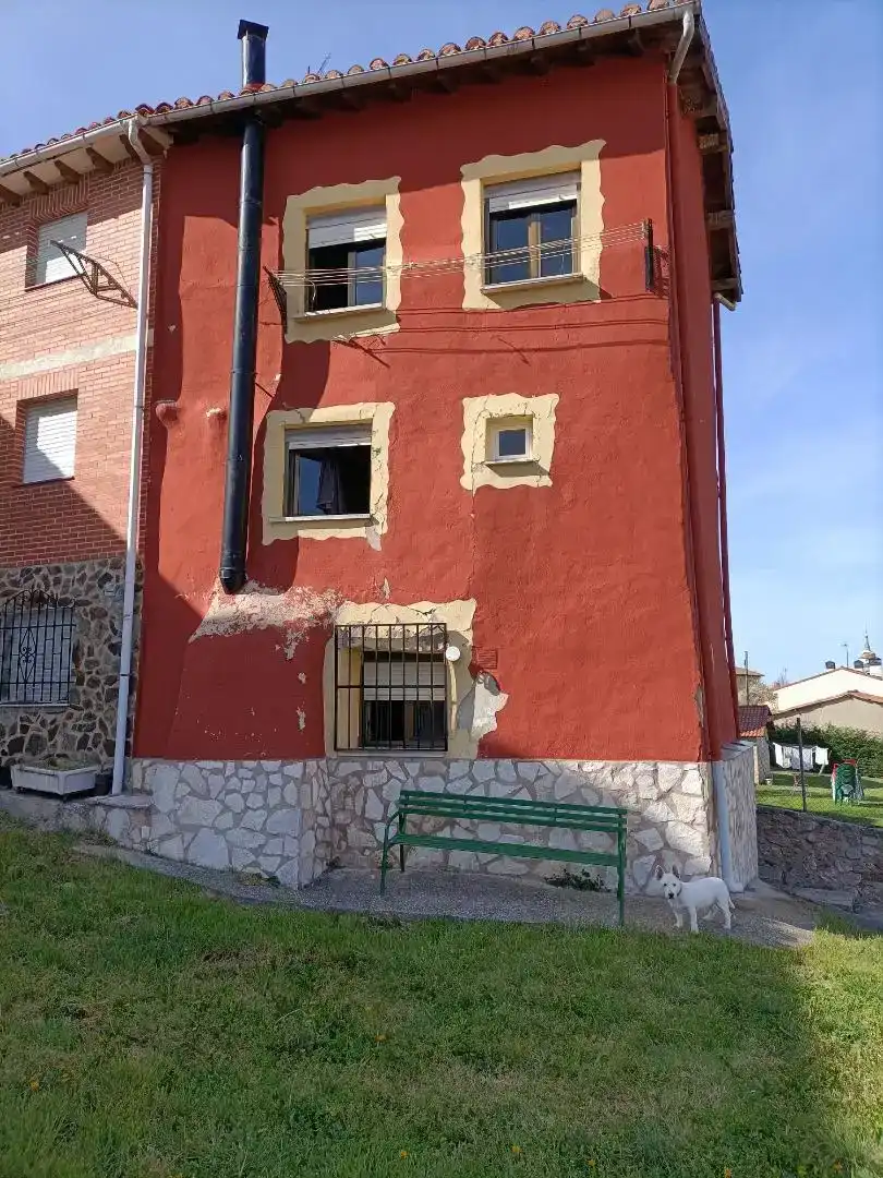 Vista exterior de Casa o xalet en venda en Villafranca Montes de Oca, Burgos