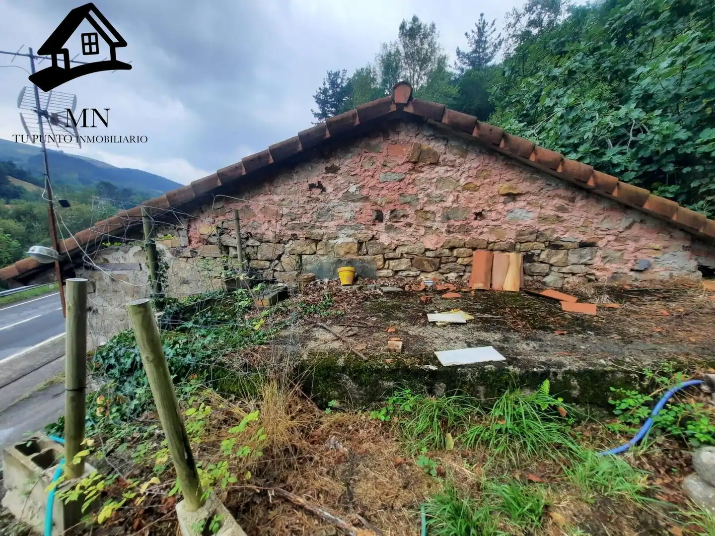 Casa o xalet en venda en Luena  amb Calefacció i Jardí privat