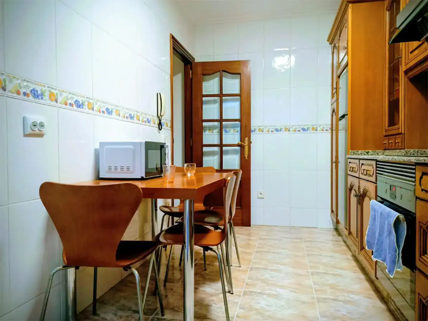 Cocina de Piso para compartir en Narón con Parquet, Amueblado y Horno