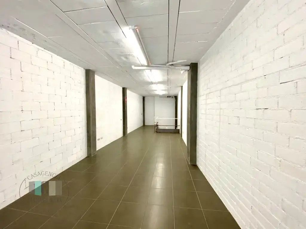 Local comercial de lloguer a Carrer d'Alloza, 60, imagen 8