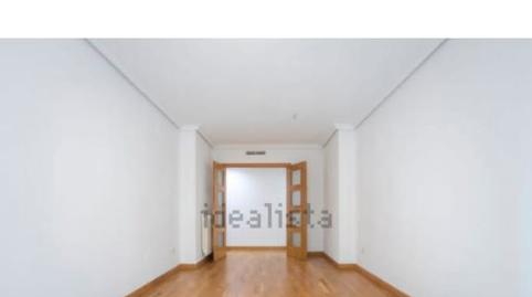 Photo 4 of Flat to rent in N/a, Palomeras Sureste,  Madrid Capital