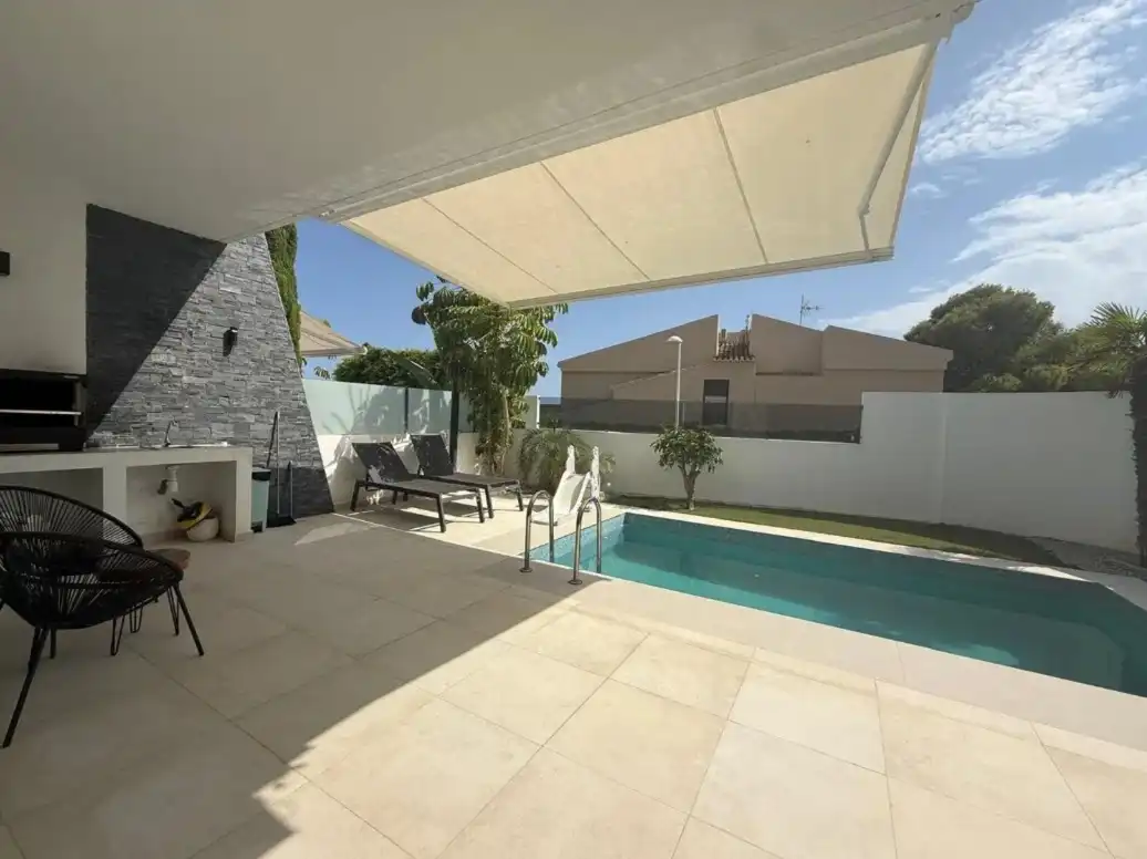 Maison mitoyenne avec piscine à vendre à Partida Manzanera