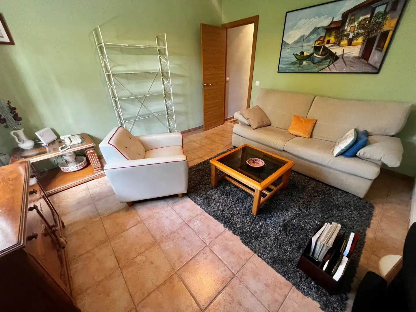 Sala d'estar de Casa o xalet en venda en Málaga amb Aire condicionat, Calefacció i Jardí privat