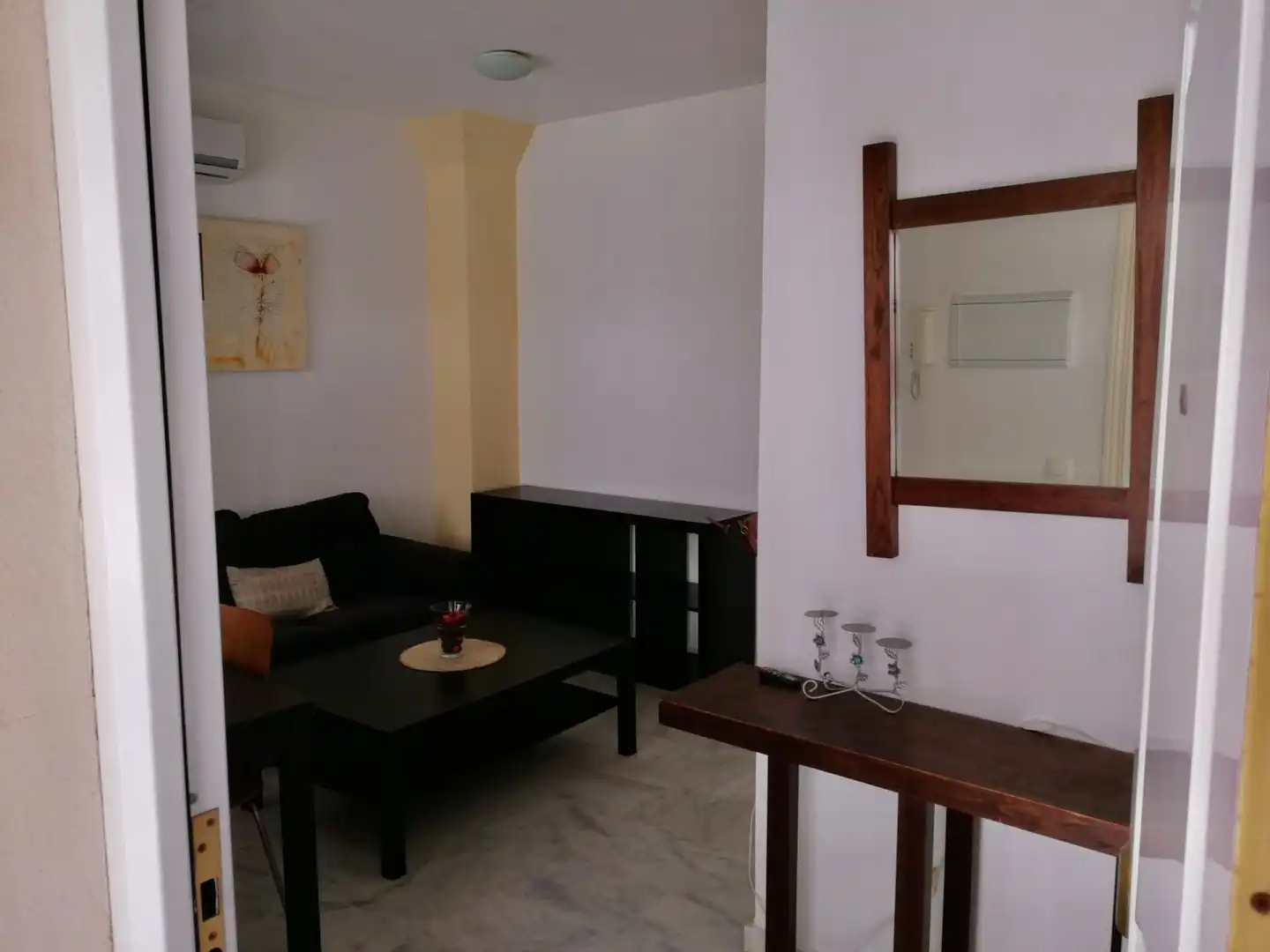 Wohnzimmer von Wohnung zum Verkauf in Sanlúcar la Mayor mit Klimaanlage, Heizung und Abstellraum