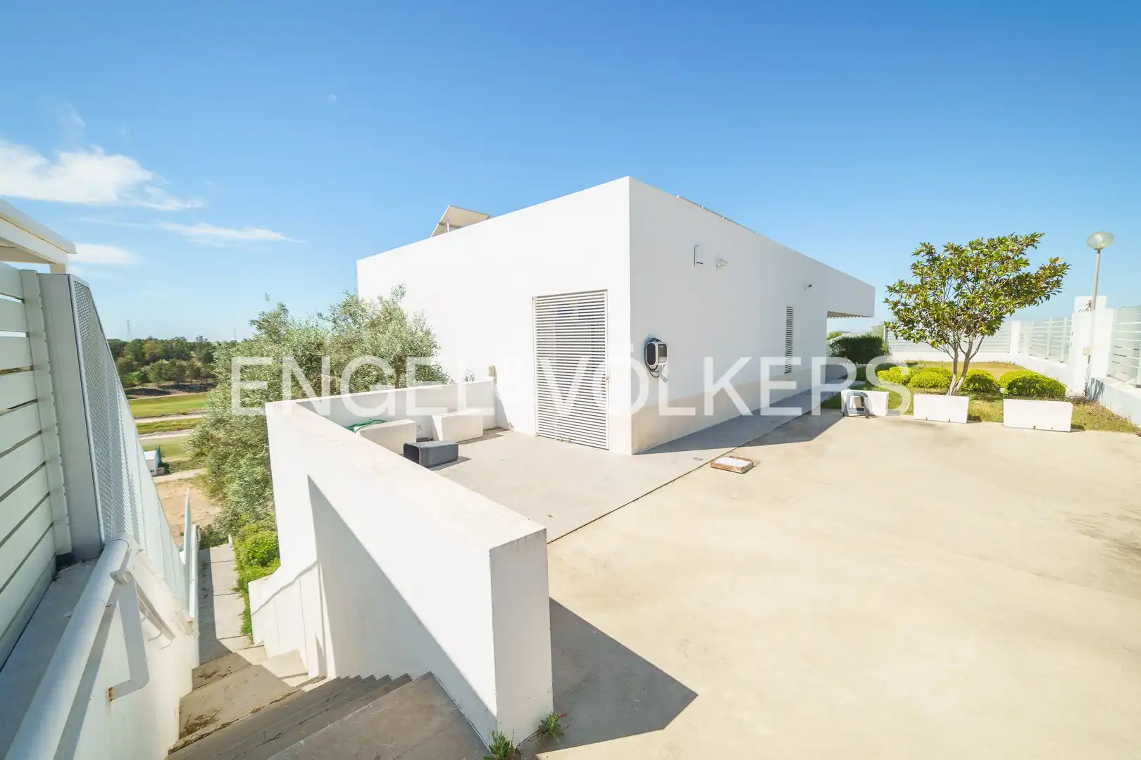 Exterior view of Houses for sale in Jerez de la Frontera  with Air Conditioner, Heating and Private garden