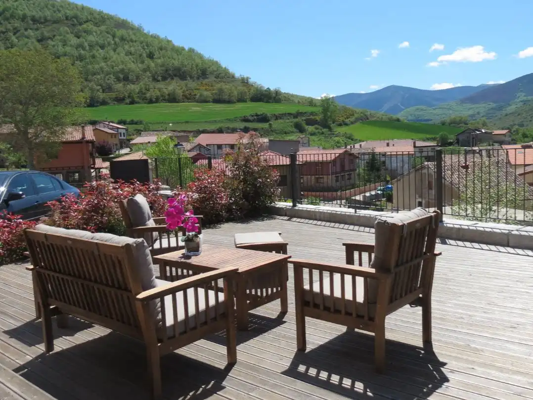 Terrassa de Casa o xalet en venda en San Vicente del Valle, Burgos