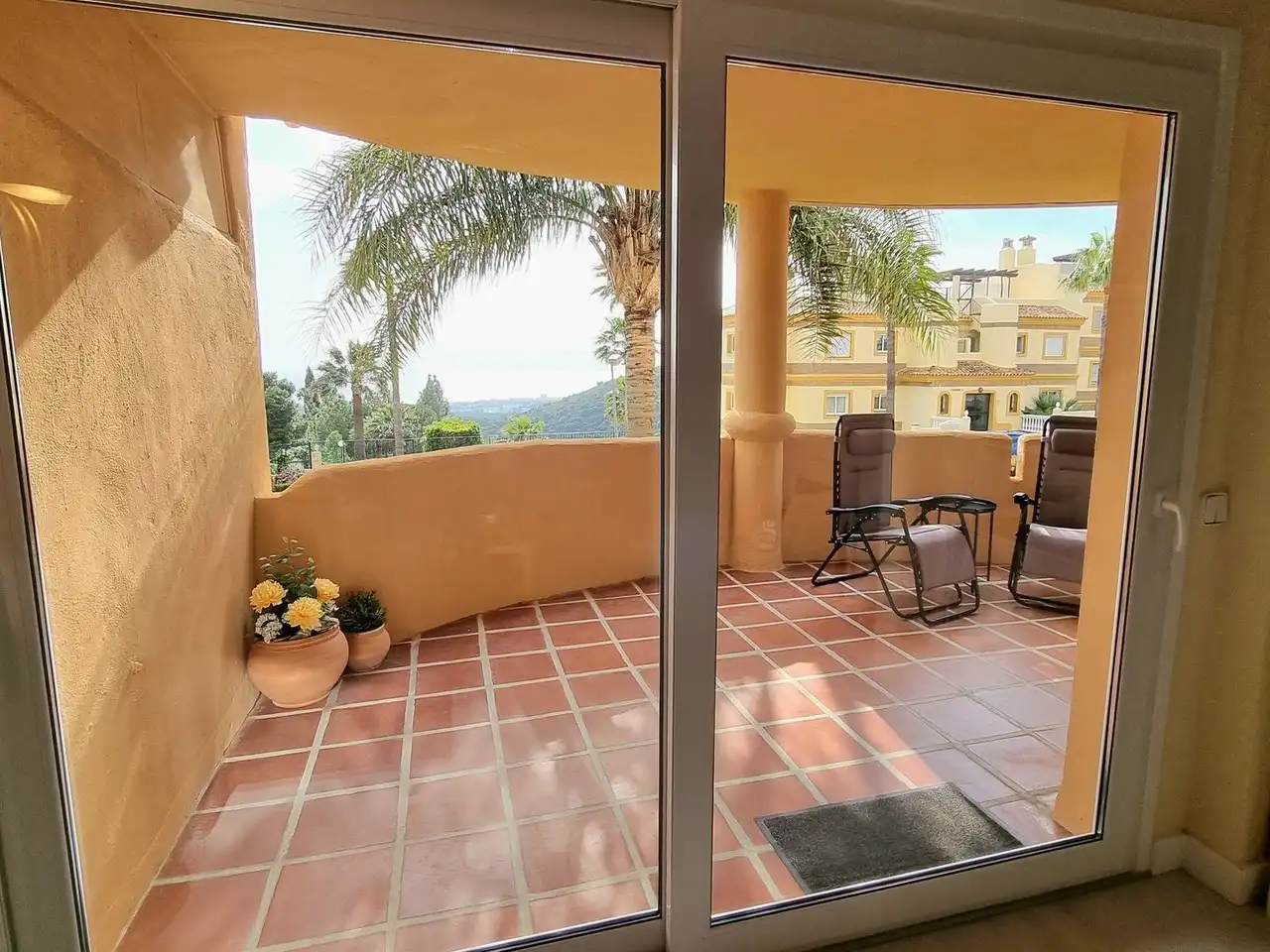 Apartament amb piscina en venda a Calahonda, imagen 8