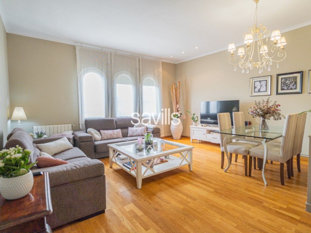 Sala d'estar de Apartament en venda en  Barcelona Capital amb Aire condicionat