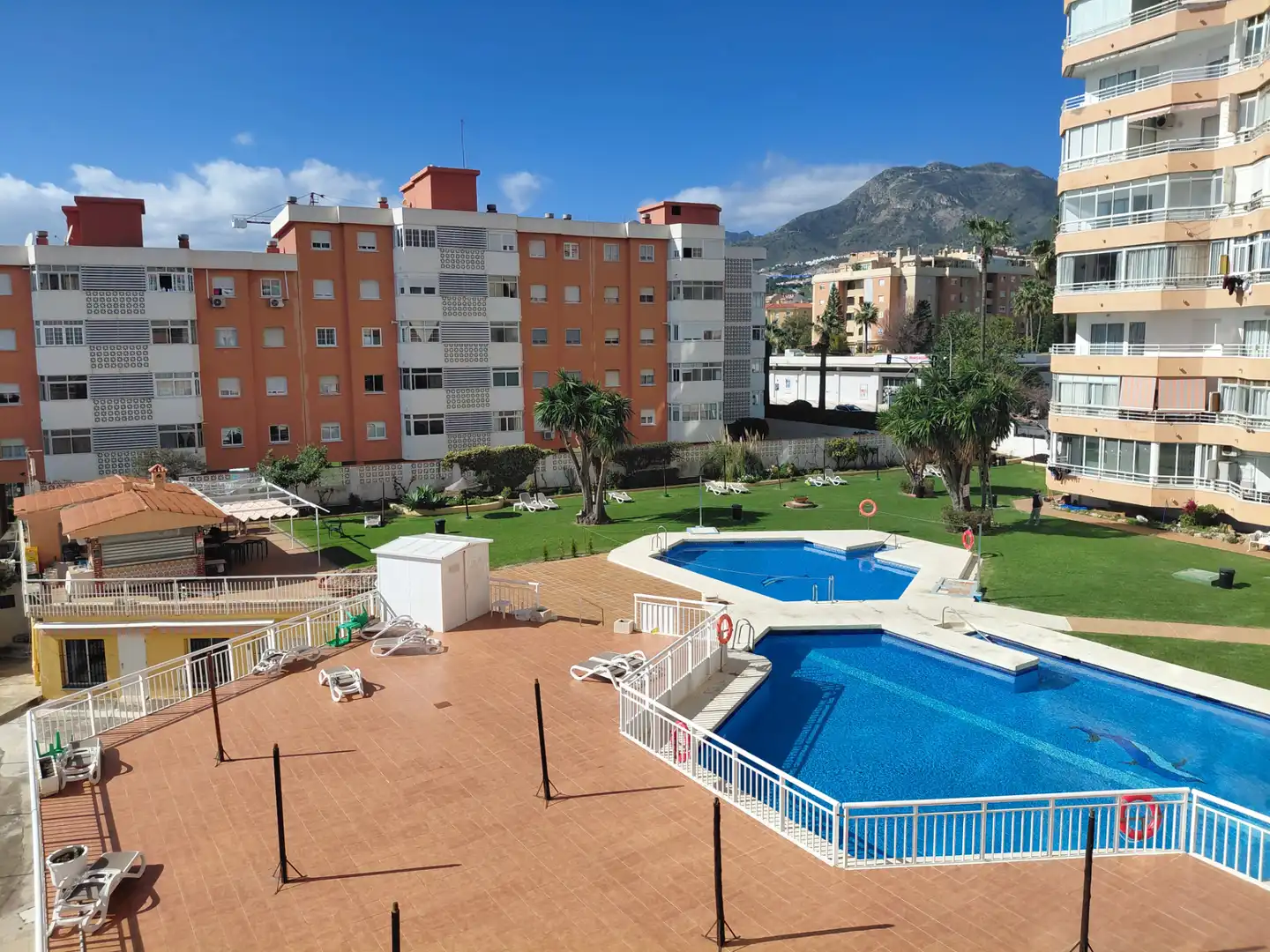 Schwimmbecken von Wohnung zum Verkauf in Benalmádena mit Klimaanlage, Terrasse und Gemeinschaftspool