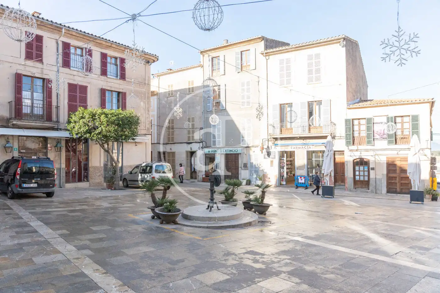 Vista exterior de Casa adosada en venda en Sineu amb Calefacció, Terrassa i Traster