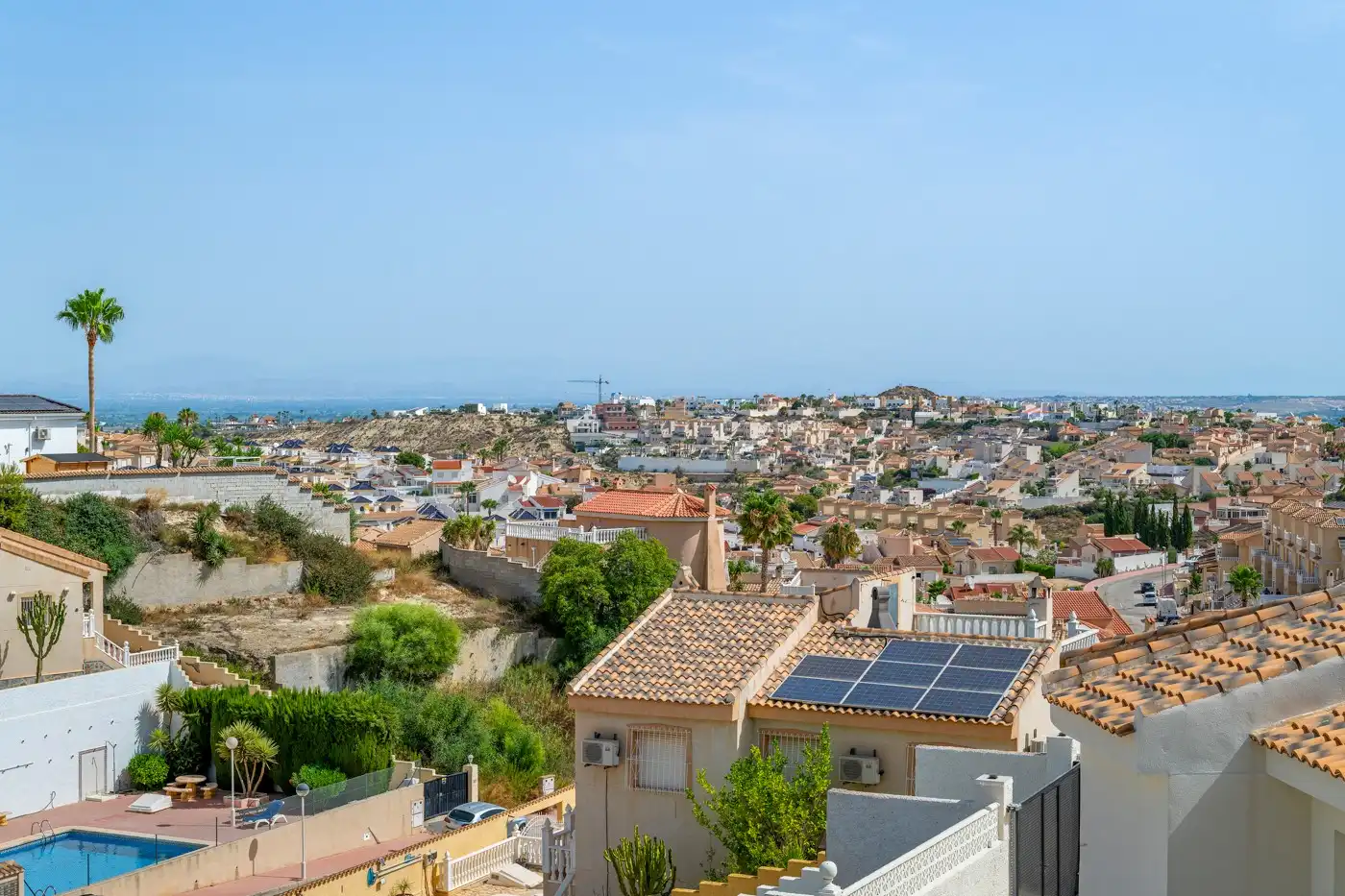 Vista exterior de Casa o chalet en venta en Benijófar con Aire acondicionado, Terraza y Piscina