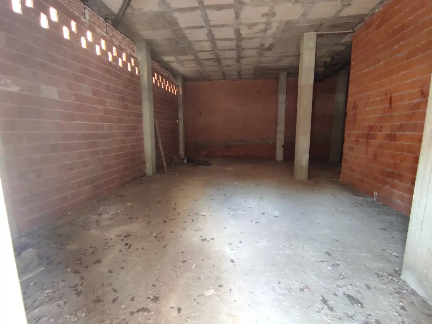 Local comercial en venda a Avenida Fabián Escribano 53, imagen 4