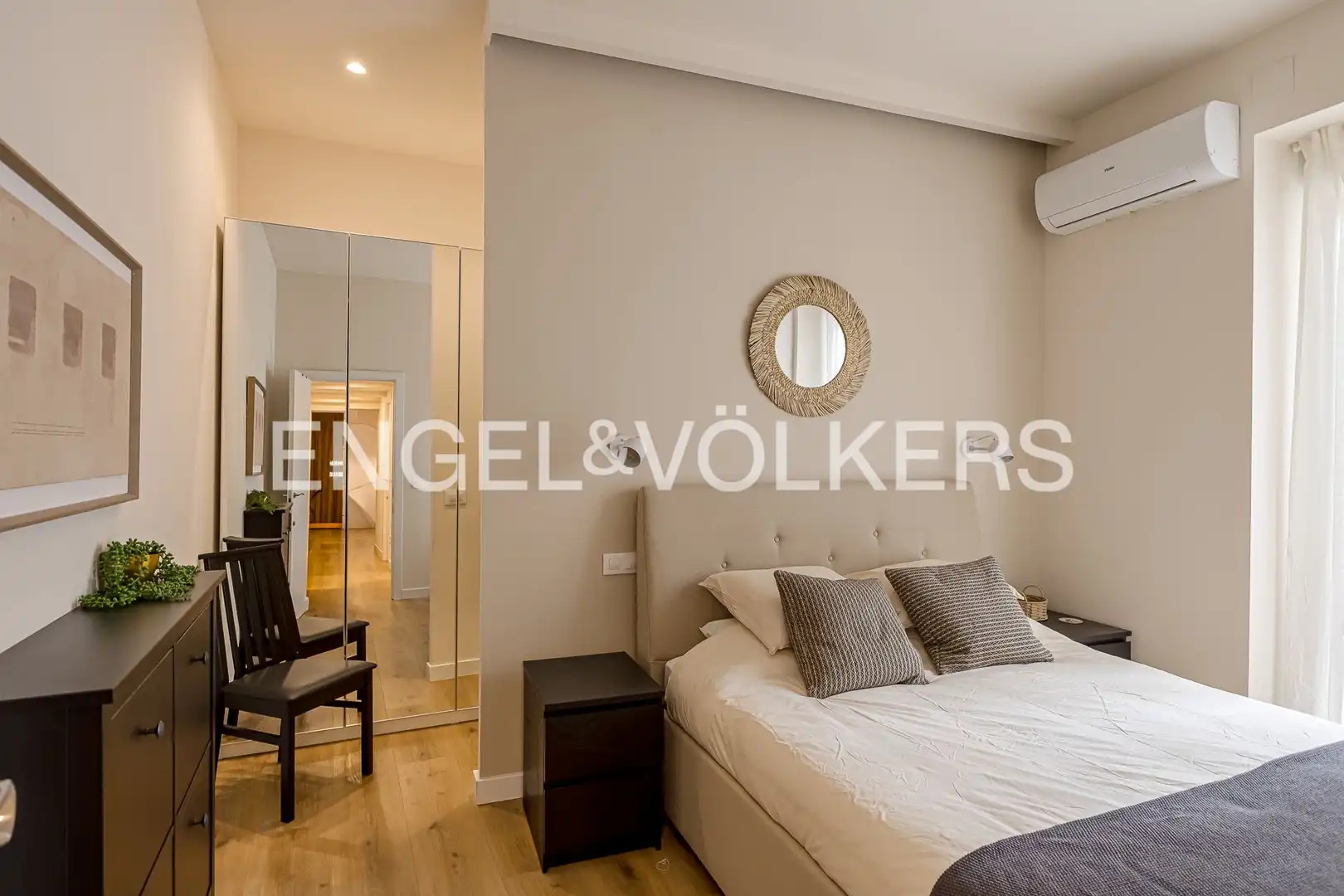 Habitación de Piso de alquiler en Madrid con Calefacción y Balcón