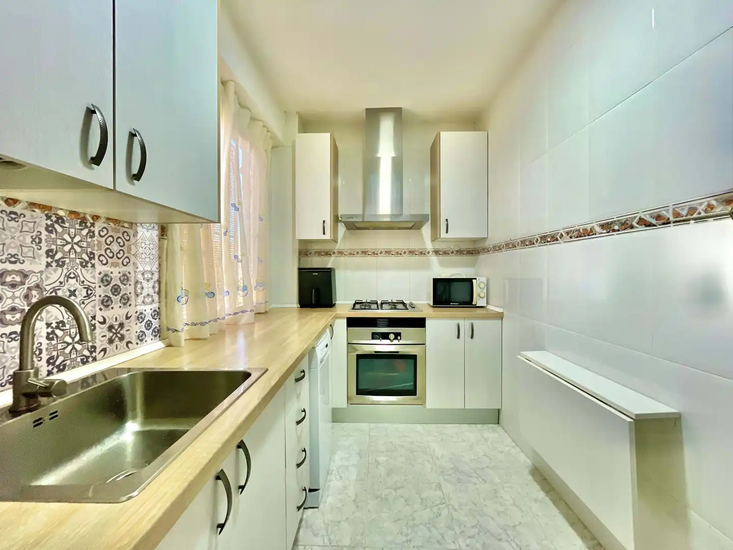 Cuina de Casa o xalet en venda en Blanca amb Aire condicionat, Calefacció i Terrassa