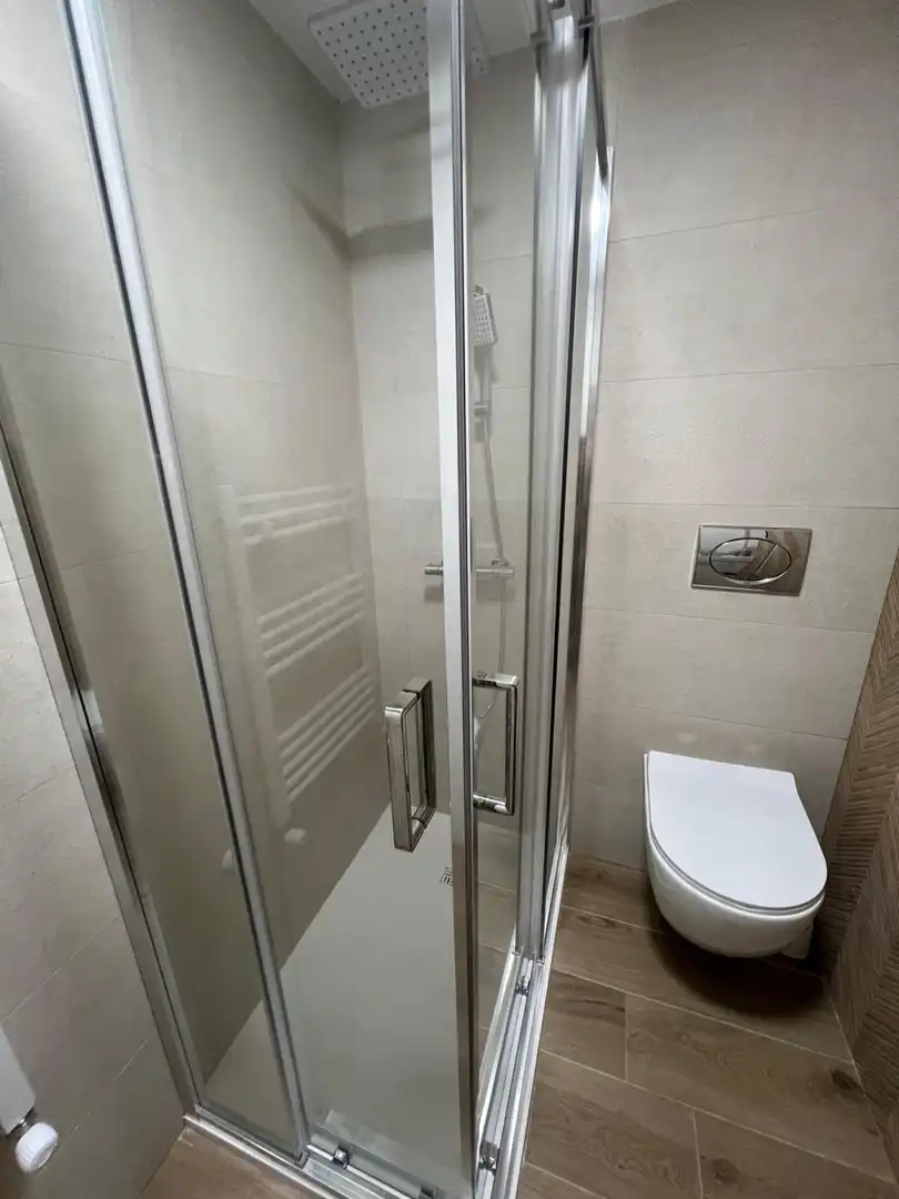 Bathroom of Flat for sale in  Logroño  with Heating, Furnished and Balcony