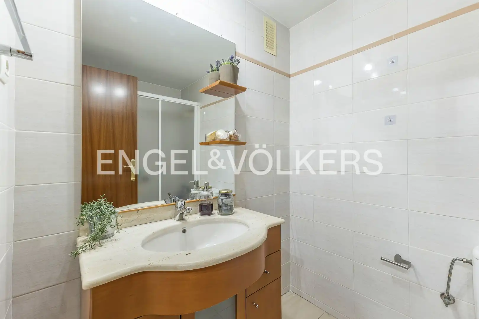 Bathroom of Flat for rent in Sant Feliu de Llobregat  with Heating, Furnished and Balcony