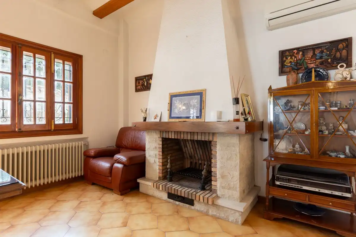 Wohnzimmer von Country house zum Verkauf in Mogente / Moixent mit Klimaanlage, Heizung und Terrasse