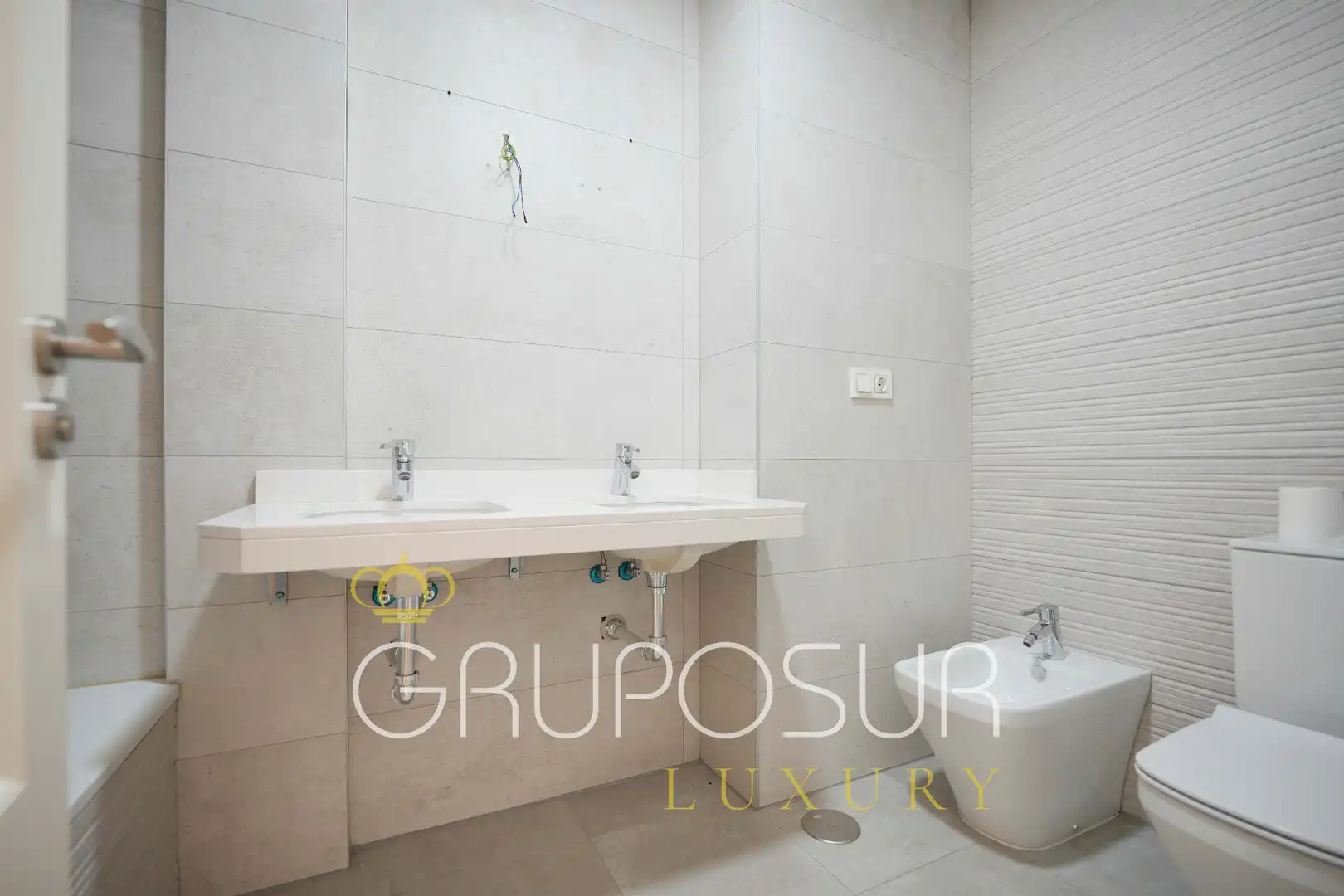 Badezimmer von Dachboden zum Verkauf in Valladolid mit Heizung, Parkett und Abstellraum