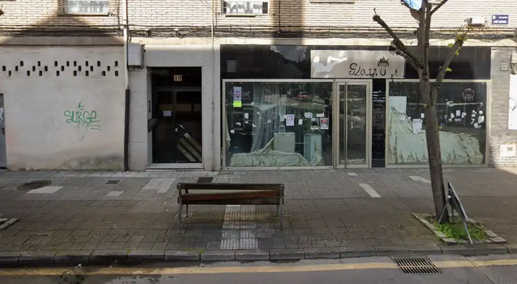 Piso en venta en Lugones