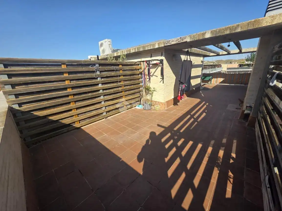 Terrace of Flat for sale in Cadrete  with Air Conditioner, Heating and Terrace