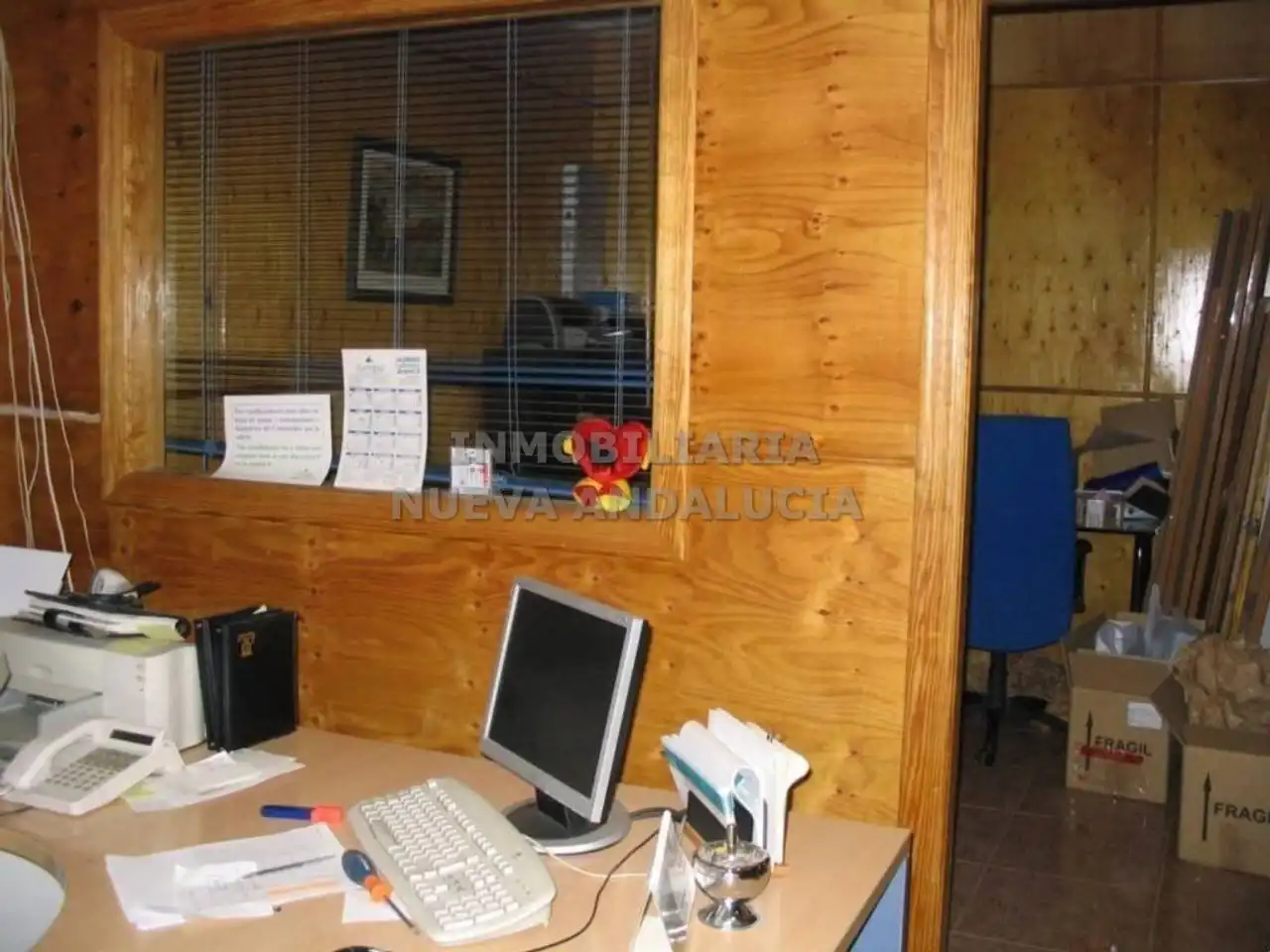 Local comercial de lloguer a Nueva Andalucía, imagen 3