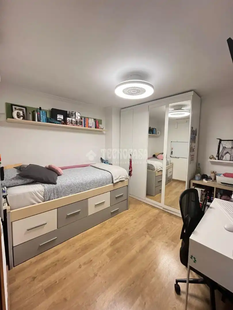 Habitación de Piso en venta en Barcelona con Calefacción y Parquet