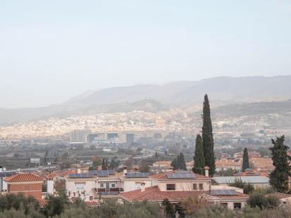 Vista exterior de Casa adosada en venda en Ogíjares amb Terrassa