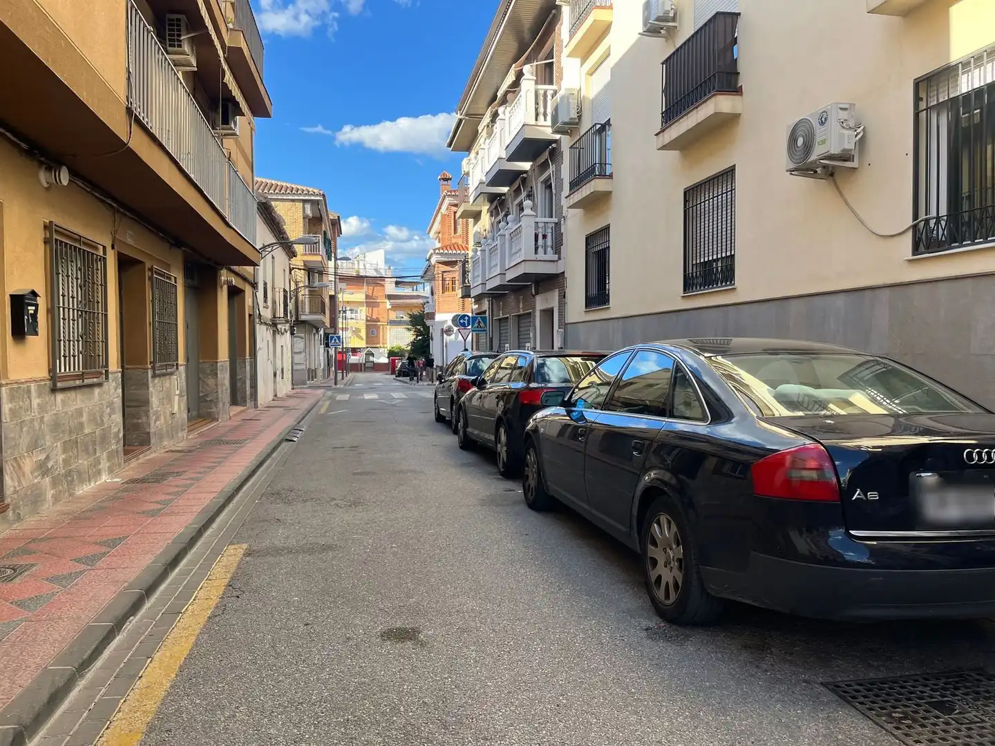 Vista exterior de Piso en venta en Armilla con Aire acondicionado y Balcón