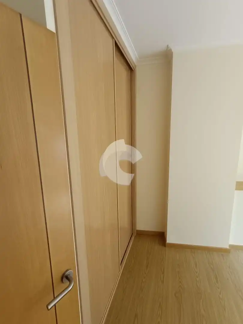 Schlafzimmer von Dachboden zum Verkauf in Ourense Capital  mit Heizung und Abstellraum
