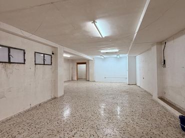 Locale commerciale in vendita a San Bartolomé - Millán de Priego