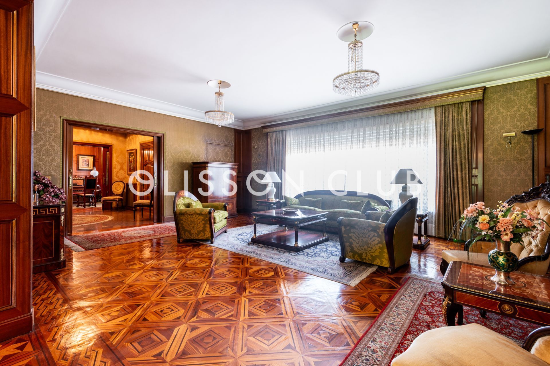 Sala de estar de Casa o chalet en venta en  Madrid Capital con Aire acondicionado, Calefacción y Jardín privado