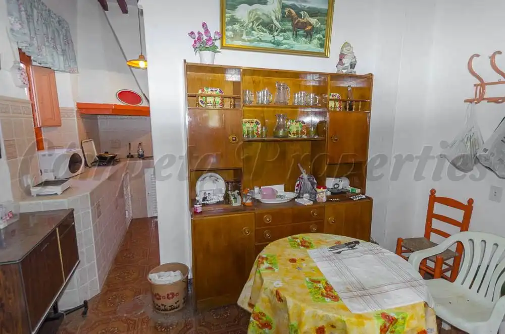 Casa amb piscina en venda a Árchez, imagen 4
