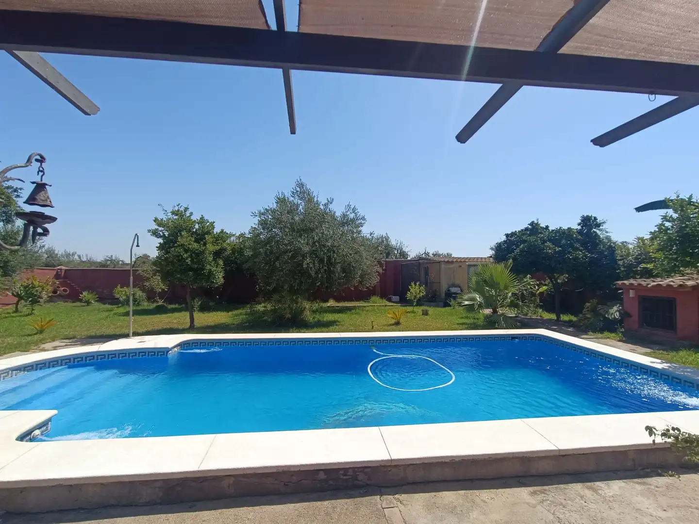 Piscina de Casa o chalet en venta en Pilas con Jardín privado y Piscina