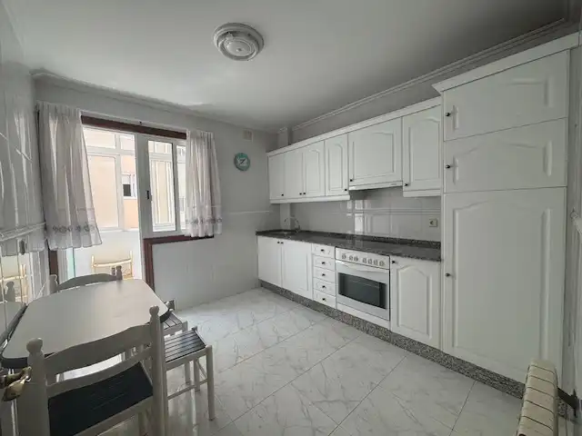 Kitchen of Flat for rent in Ferrol  with Heating, Parquet flooring and Storage room