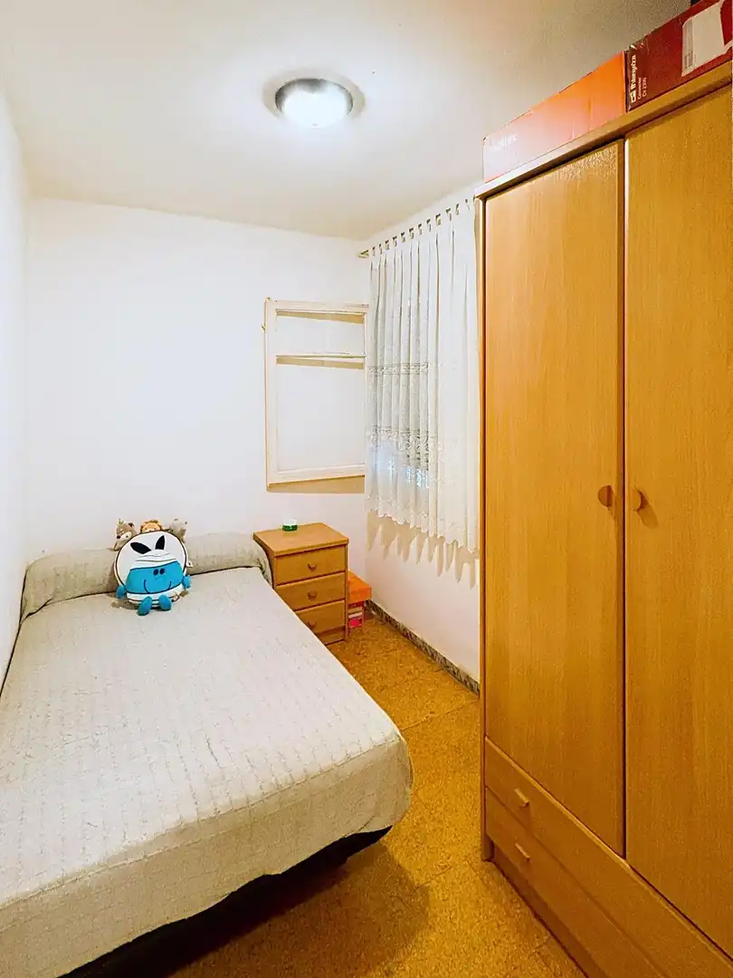 Habitación de Piso en venta en Barcelona con Aire acondicionado, Calefacción y Amueblado