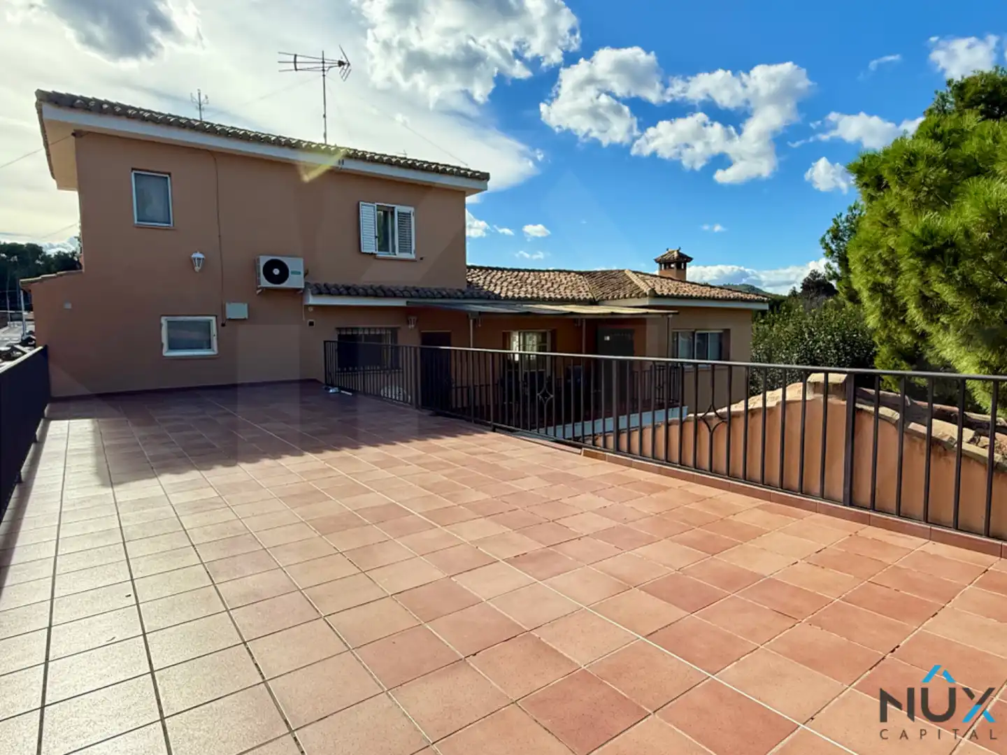 Terrassa de Casa o xalet en venda en Riba-roja de Túria amb Aire condicionat, Calefacció i Jardí privat