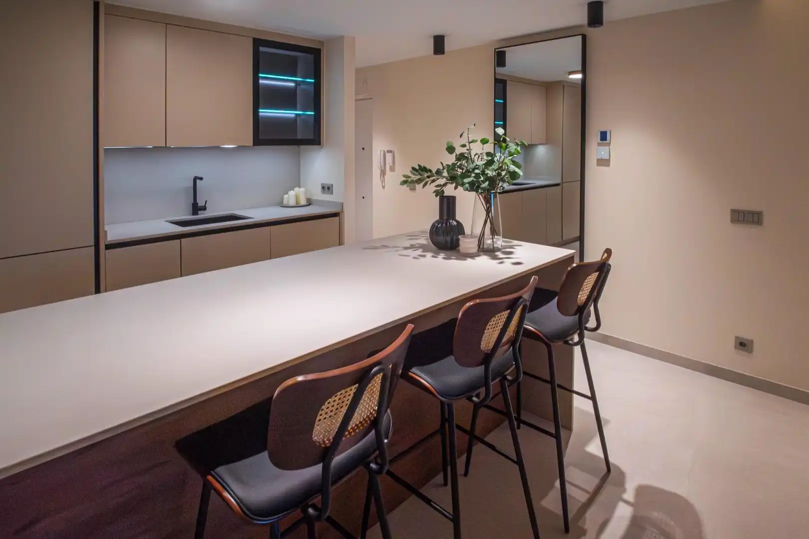 Kitchen of Flat for sale in Málaga  with Air Conditioner, Heating and Terrace