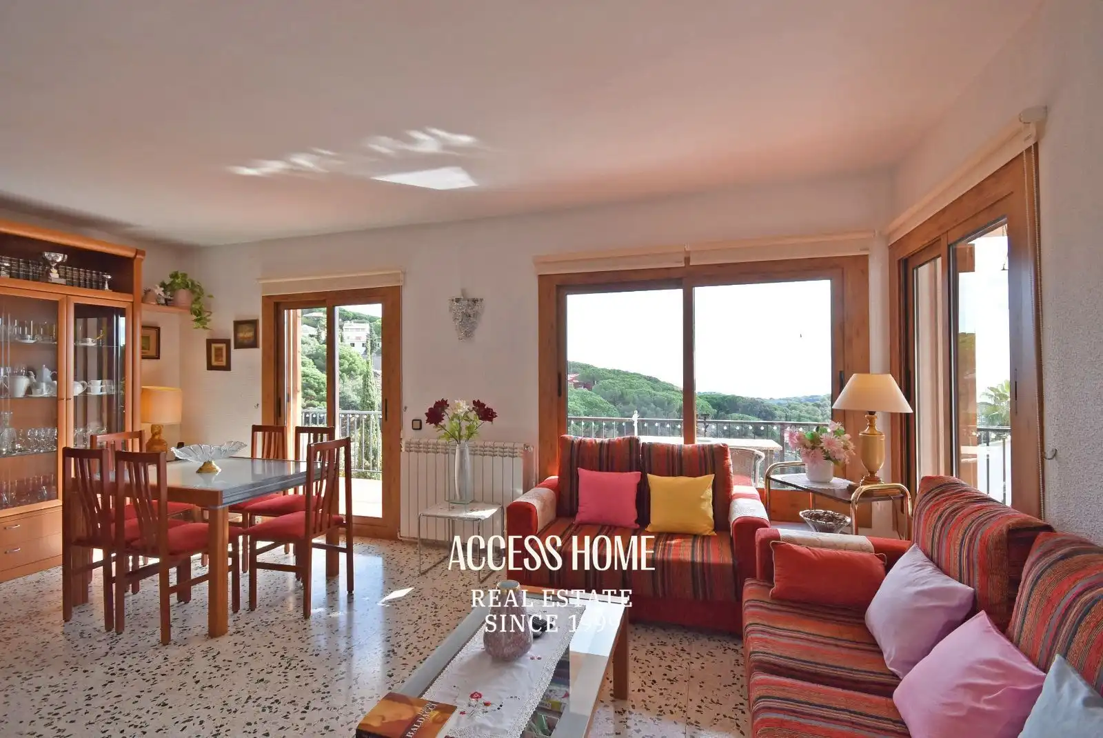 Living room of Houses for sale in Arenys de Munt  with Heating, Terrace and Swimming Pool