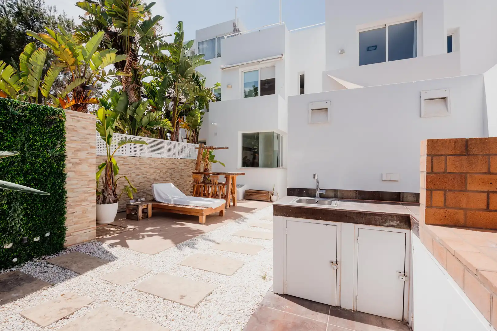 Casa aparellada amb terrassa en venda a Cala Vedella-Cala Tarida, imagen 24