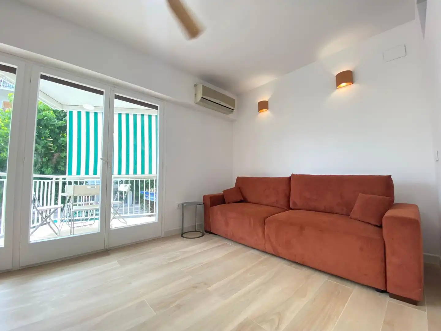 Appartement compact avec terrasse à vendre à Avinguda de la Diputació, imagen 11