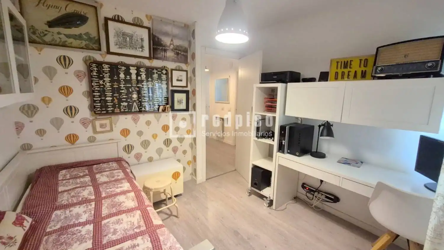 Dormitori de Dúplex en venda en Getafe amb Aire condicionat, Calefacció i Jardí privat