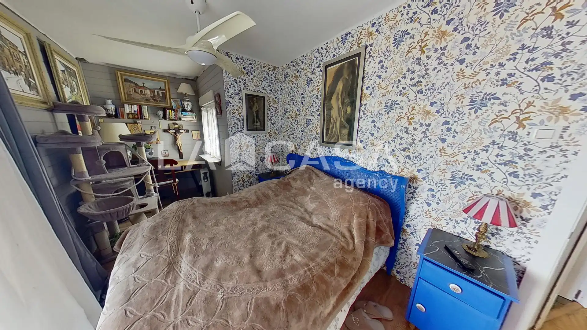 Habitación de Ático en venta en Barcelona con Terraza y Balcón
